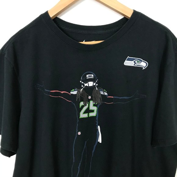 nike athletic cut t shirt